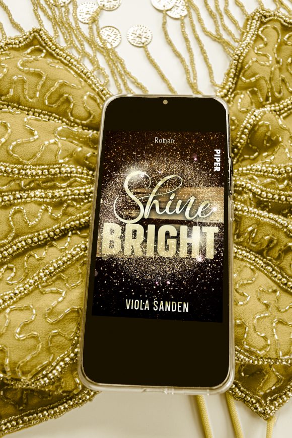 Viola Sanden - Shine Bright Buchcover